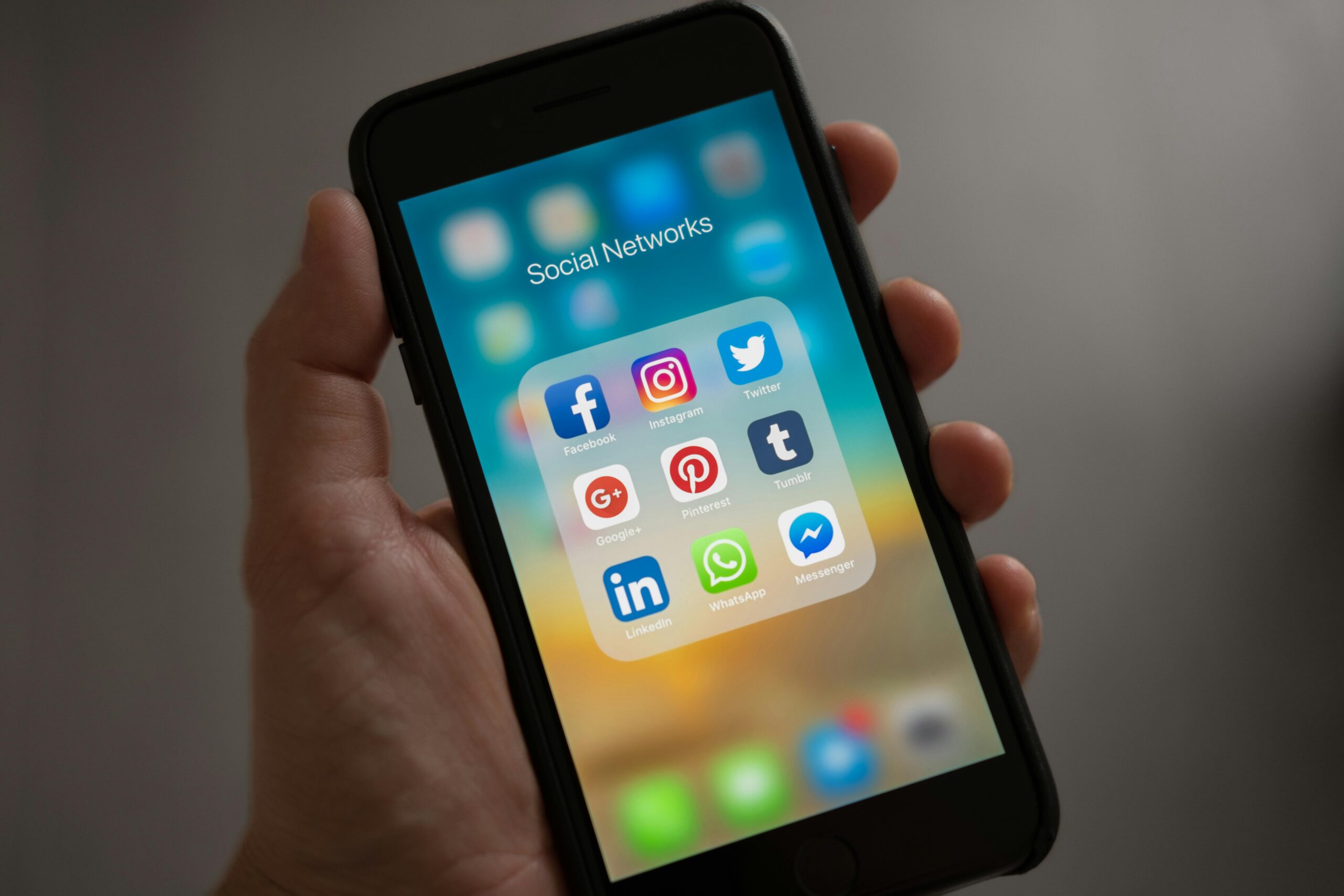 Como Ganhar Dinheiro na internet usando as mídias sociais